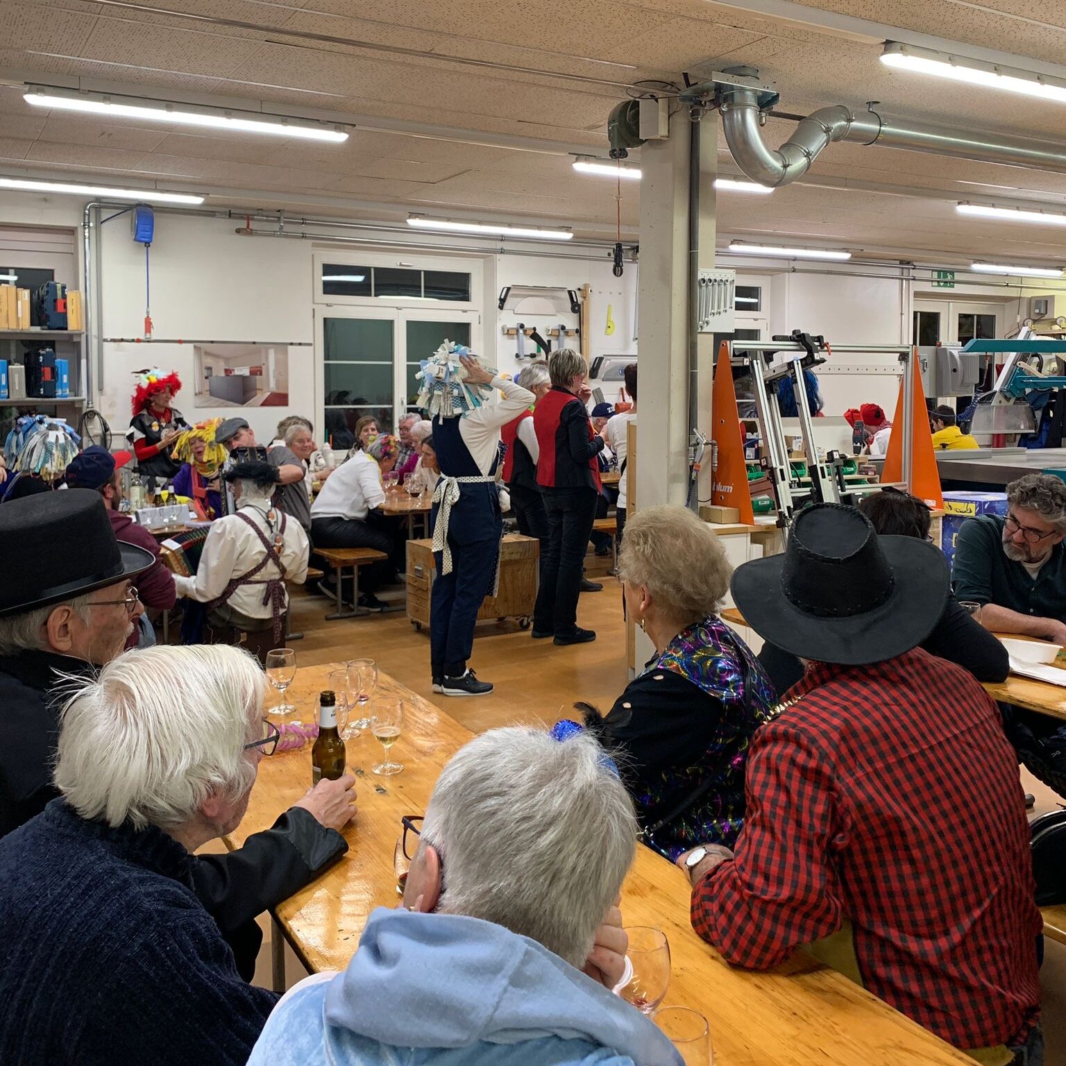 Wylägerer Fasnachtsgesellschaft bei Job Müller AG